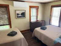 Vintage & Modern Lodge-Lake Winnipesaukee Water Access w/ Boat Slip, Dog Welcome - Wifi