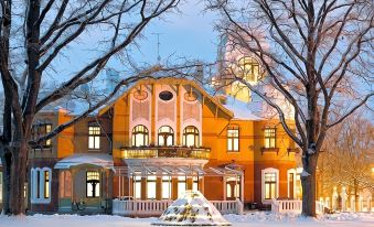 Villa Ammende Restaurant and Hotel