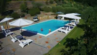 Agriturismo Montereggi - Pools