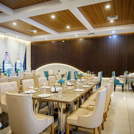 Lotus Blu Hotel Naga