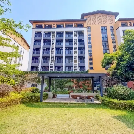 Huanxin Apartment