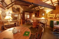The Tankerville Arms - bar