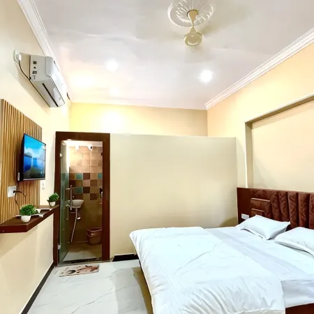 Raghav Ji Home-Stay