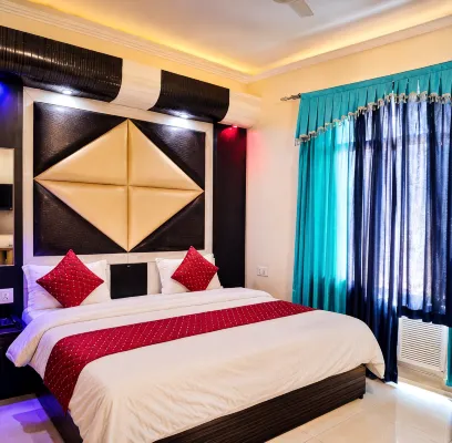 Hotel Trinity at Katra - 2-Star