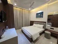 Shree Radha Raman Sarkar Dham - 2-Star