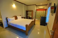 Suksopha Resort - 2-Star