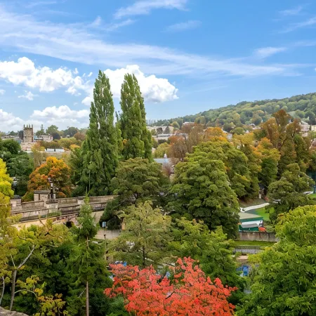 Central Bath – Walk to Baths & Station - VAT Q
