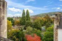 Central Bath – Walk to Baths & Station - VAT Q - 2-Star