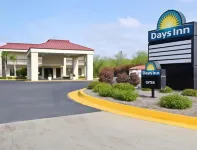Days Inn by Wyndham Dublin GA فنادق في دبلن