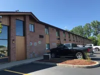 American Inn and Suites Ionia Hotels near Ionia Free Fair and Ionia Fairgrounds