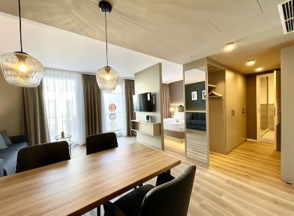 Zeitwohnhaus Suite-Hotel + Serviced Apartments