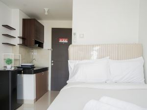 Comfy and Minimalist Studio Room at Serpong Garden Apartment