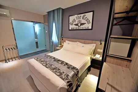 Diamond Inn