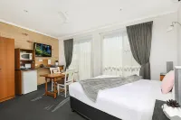 卡布爾徹河湖精品汽車旅館 Caboolture South住宿飯店