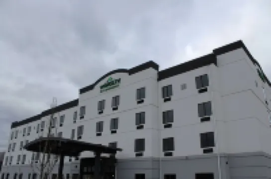 Wingate by Wyndham Hurricane WV Hotels in 