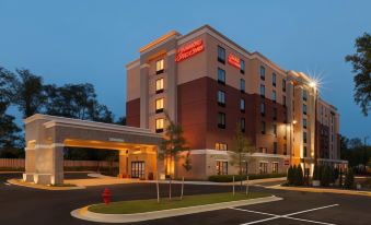 Hampton Inn & Suites Camp Springs/Andrews AFB