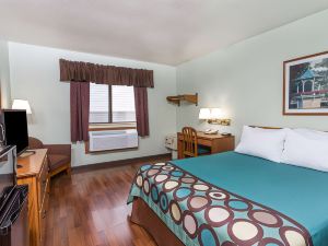 Super 8 by Wyndham Gallipolis Pt Pleasant Area