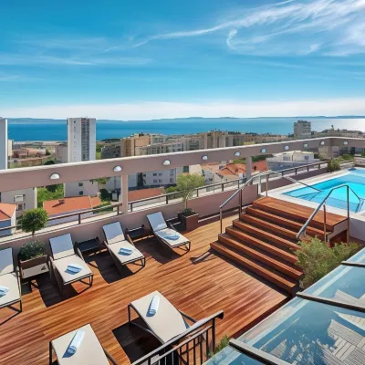 Dioklecijan Hotel & Residence Отели рядом с достопримечательностью «Пляж Кастелет»