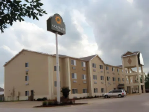 La Quinta Inn by Wyndham Lincoln Các khách sạn ở 