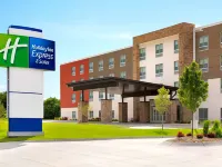 Holiday Inn Express & Suites Tuscaloosa East