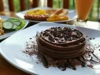 Kamasan Cottage by Reccoma