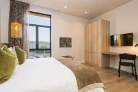 Aha the Rex Hotel