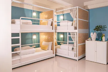 ME U Hostel Pattaya