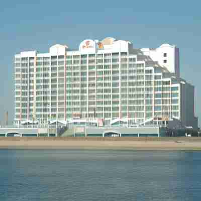 Hilton Ocean City Oceanfront Suites Hotel Exterior
