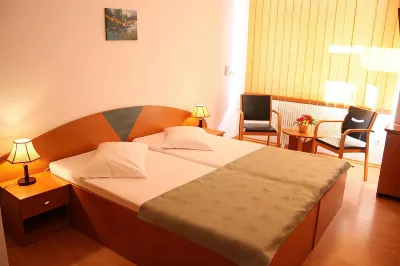 Hotel Sir Lujerului