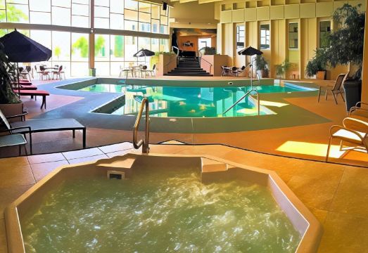 The Greenwell Inn and Convention Center Hotel Overview