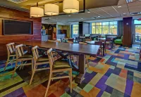 Fairfield Inn & Suites Jackson Hotels in Humboldt