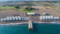 Gardenya Lara Suit Hotel Отели рядом с достопримечательностью «Wyndham Lara Aquapark»