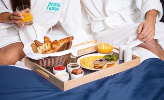 Aquaperla Boutique Hotel - Housity