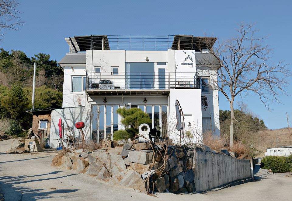 1. 삼척 미술관스테..
