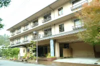 Yumotoso Toyokan Các khách sạn ở Takeo