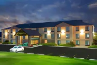 Summerset Hotel and Suites Rapid City West Hotels in Southwest Meade