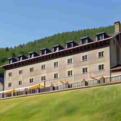 Parador de Bielsa Hotel Exterior