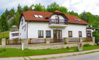 Pension Fialka
