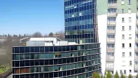 Mhost Bronowice Hotels in Gmina Wielka Wies