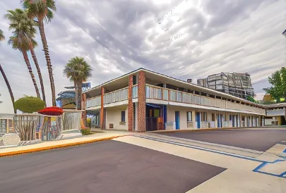 Motel 6 Arcadia, CA - Los Angeles - Pasadena Area