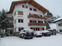 Pension Sonnalp Hotels near Seceda
