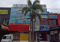 158 Guest House Mitra RedDoorz Hotels in Bojongloa Kidul