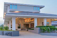 The Residency Towers Hotel di Mandapam