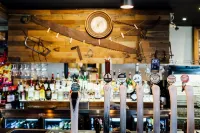 The Royal Daylesford Hotel - bar