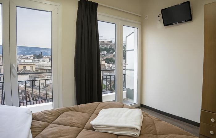 Pella Inn Hostel