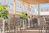 La Mina Hostal Boutique فنادق في كونيل دي لا فرونتيرا