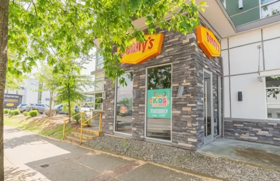 阿博茨福德桑德曼套房酒店