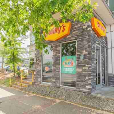 Sandman Hotel and Suites Abbotsford Hotel Exterior