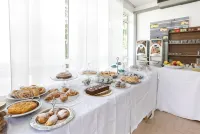 Hotel Paradiso - breakfast