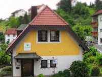 Gasthof Berghof - Inns